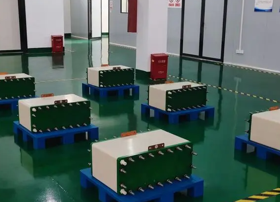 贵州志喜科技钒液流电池储能项目进入正式投产阶段