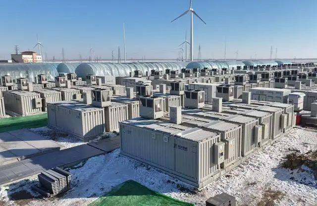 吉林100MW/400MWh全钒液流储能电站项目并网